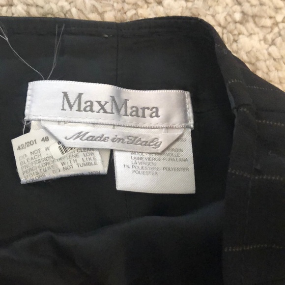 **Max Mara pin stripe pencil skirt - Picture 3 of 4